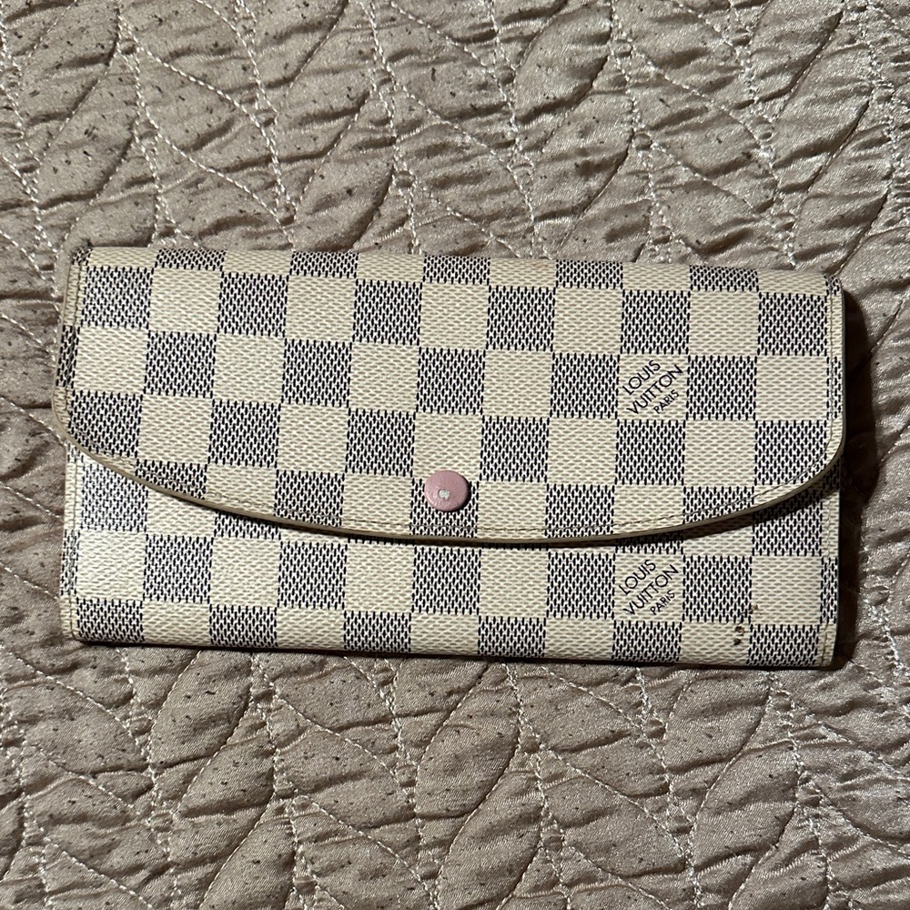 Louis Vuitton Damier Azur Wallet - Black and Cream